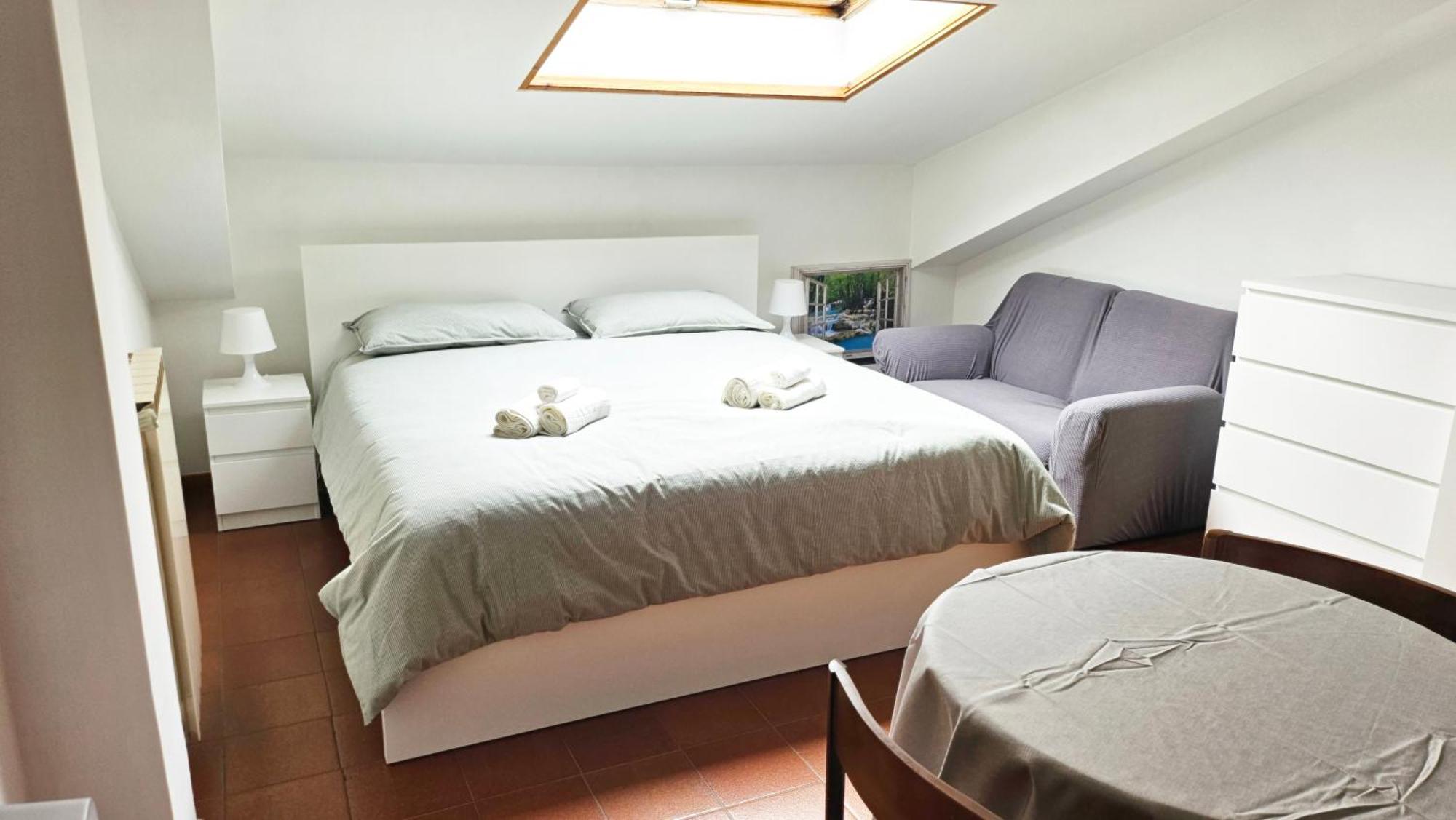 Apartment Cozy Penthouse With Terrace In Pet Friendly Rome